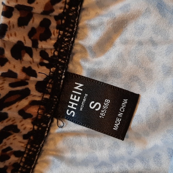 Leopard Print Size Small Hi-Low Skirt NWOT - Picture 3 of 5